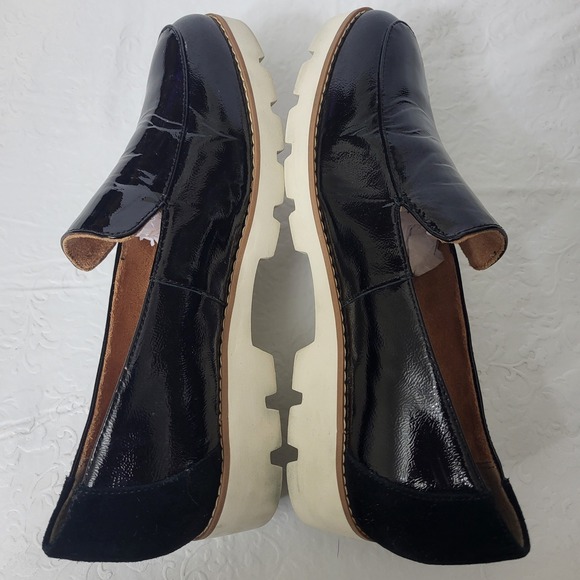Vionic Kensley Black Patent Leather Suede Loafer Shoes Women Size 8 Office Chic - Picture 6 of 10